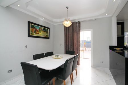 Casa de condomínio para alugar com 120m², 3 quartos e 2 vagas Casa de condomínio para alugar com 120m², 3 quartos e 2 vagasSala de Jantar