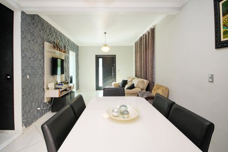 Casa de condomínio para alugar com 120m², 3 quartos e 2 vagas Casa de condomínio para alugar com 120m², 3 quartos e 2 vagasSala de Jantar