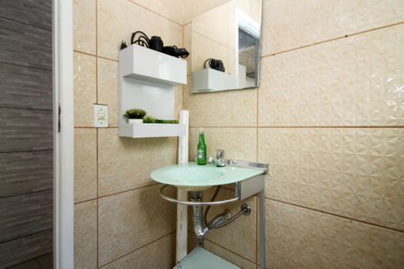Casa de condomínio para alugar com 120m², 3 quartos e 2 vagas Casa de condomínio para alugar com 120m², 3 quartos e 2 vagasBanheiro Externo