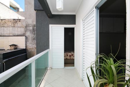 Casa de condomínio para alugar com 120m², 3 quartos e 2 vagas Casa de condomínio para alugar com 120m², 3 quartos e 2 vagasVaranda Suíte e Quarto 1