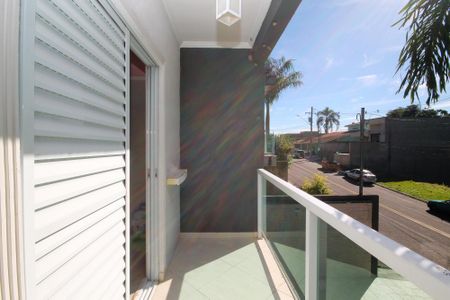 Casa de condomínio para alugar com 120m², 3 quartos e 2 vagas Casa de condomínio para alugar com 120m², 3 quartos e 2 vagasVaranda Quarto 2