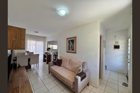 Casa de condomínio para alugar com 84m², 3 quartos e 1 vaga Casa de condomínio para alugar com 84m², 3 quartos e 1 vagaSala