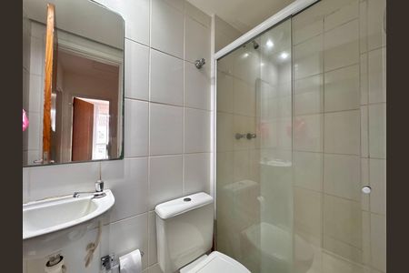 Casa de condomínio para alugar com 84m², 3 quartos e 1 vaga Casa de condomínio para alugar com 84m², 3 quartos e 1 vagaBanheiro Social