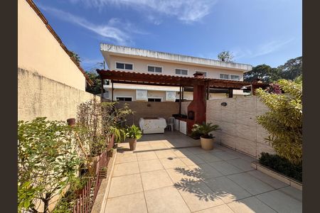 Casa de condomínio para alugar com 84m², 3 quartos e 1 vaga Casa de condomínio para alugar com 84m², 3 quartos e 1 vagaÁrea externa