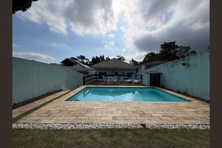 Casa de condomínio à venda com 215m², 4 quartos e 2 vagas Casa de condomínio à venda com 215m², 4 quartos e 2 vagasQuintal - Piscina