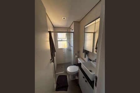 Apartamento para alugar com 64m², 2 quartos e 1 vaga Apartamento para alugar com 64m², 2 quartos e 1 vagaBanheiro