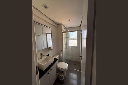 Apartamento para alugar com 64m², 2 quartos e 1 vaga Apartamento para alugar com 64m², 2 quartos e 1 vagaBanheiro