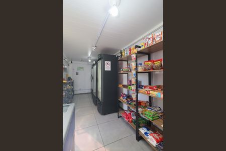 Apartamento para alugar com 49m², 2 quartos e 2 vagas Apartamento para alugar com 49m², 2 quartos e 2 vagasÁrea comum - Minimercado