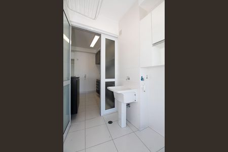 Área de Serviço de apartamento para alugar com 2 quartos, 86m² em Pinheiros, São Paulo