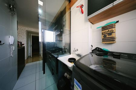 Apartamento para alugar com 44m², 2 quartos e sem vaga Apartamento para alugar com 44m², 2 quartos e sem vagaCozinha e Área de Serviço
