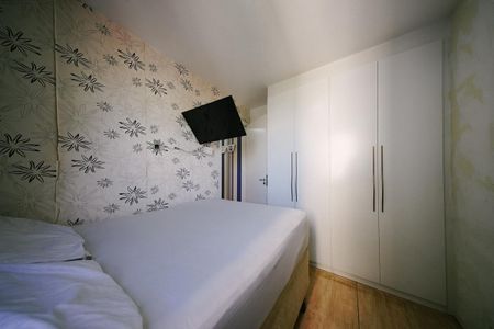 Quarto 1 de apartamento para alugar com 2 quartos, 44m² em Vila Penteado, São Paulo