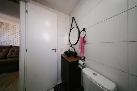 Apartamento para alugar com 44m², 2 quartos e sem vaga Apartamento para alugar com 44m², 2 quartos e sem vagaBanheiro
