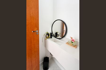 Casa para alugar com 180m², 3 quartos e 2 vagas Casa para alugar com 180m², 3 quartos e 2 vagasLavabo