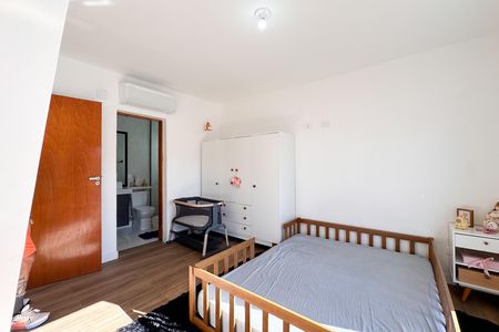 Casa para alugar com 180m², 3 quartos e 2 vagas Casa para alugar com 180m², 3 quartos e 2 vagasSuíte 2