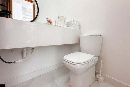 Casa para alugar com 180m², 3 quartos e 2 vagas Casa para alugar com 180m², 3 quartos e 2 vagasLavabo
