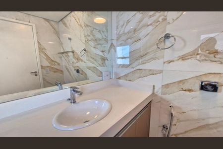 Apartamento à venda com 4 quartos, 152m² em Vila Sofia, São Paulo