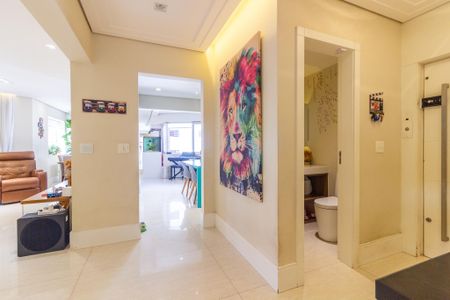 Apartamento à venda com 150m², 3 quartos e 4 vagas Apartamento à venda com 150m², 3 quartos e 4 vagasSala