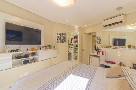 Apartamento à venda com 150m², 3 quartos e 4 vagas Apartamento à venda com 150m², 3 quartos e 4 vagasSuíte