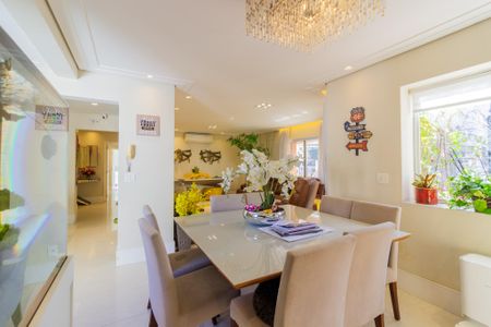 Apartamento à venda com 150m², 3 quartos e 4 vagas Apartamento à venda com 150m², 3 quartos e 4 vagasSala