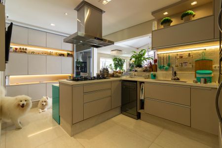 Apartamento à venda com 150m², 3 quartos e 4 vagas Apartamento à venda com 150m², 3 quartos e 4 vagasCozinha