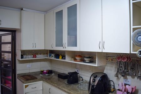 Cozinha de casa à venda com 3 quartos, 120m² em Vila Carrão, São Paulo