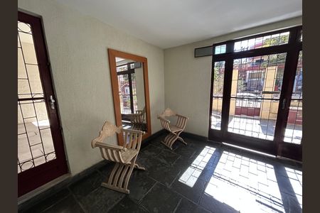 Hall de entrada de apartamento à venda com 3 quartos, 140m² em Vila Valqueire, Rio de Janeiro