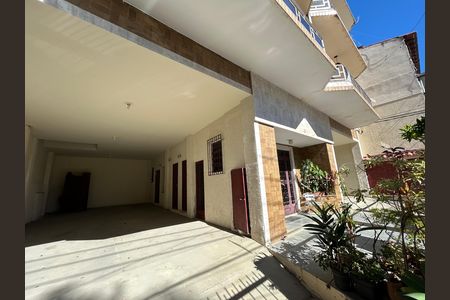 Apartamento à venda com 140m², 3 quartos e 2 vagasFachada