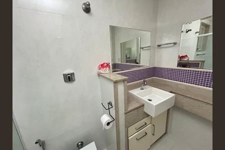 Apartamento à venda com 140m², 3 quartos e 2 vagasBanheiro da Suíte 2
