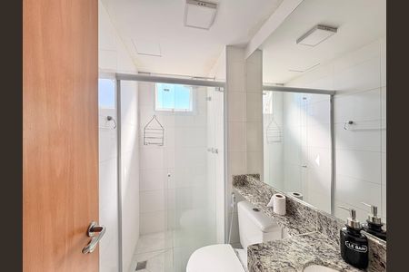 Apartamento para alugar com 48m², 2 quartos e 1 vaga Apartamento para alugar com 48m², 2 quartos e 1 vagaBanheiro