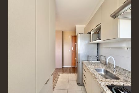 Apartamento para alugar com 48m², 2 quartos e 1 vaga Apartamento para alugar com 48m², 2 quartos e 1 vagaCozinha