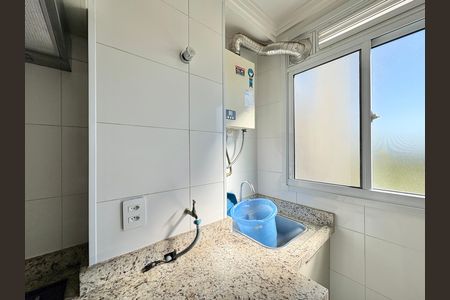 Área de Serviço de apartamento para alugar com 2 quartos, 48m² em Jardim Iris, São Paulo