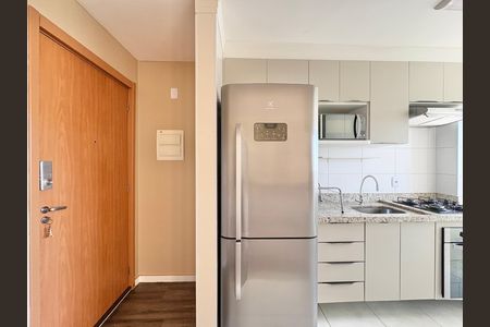 Cozinha de apartamento para alugar com 2 quartos, 48m² em Jardim Iris, São Paulo