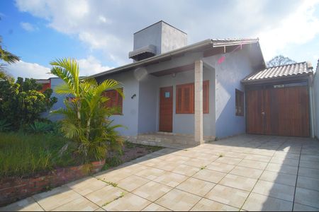 Casa para alugar com 95m², 2 quartos e 2 vagasEntrada
