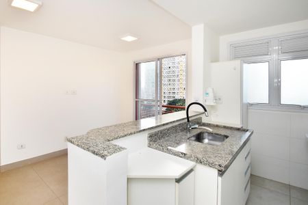entrada de apartamento para alugar com 2 quartos, 45m² em Pinheiros, São Paulo