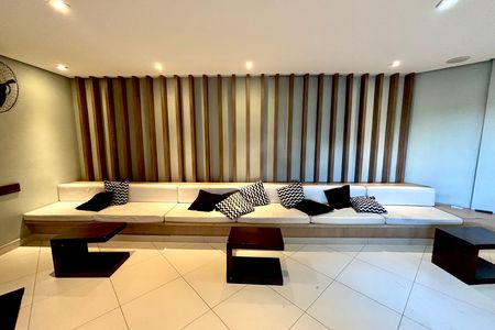 Apartamento à venda com 54m², 2 quartos e 1 vaga Apartamento à venda com 54m², 2 quartos e 1 vagaSalão de Festas