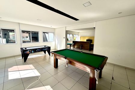 Apartamento à venda com 54m², 2 quartos e 1 vaga Apartamento à venda com 54m², 2 quartos e 1 vagaSalão de jogos