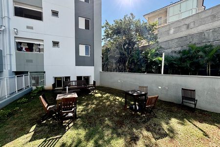 Apartamento à venda com 54m², 2 quartos e 1 vaga Apartamento à venda com 54m², 2 quartos e 1 vagaÁrea comum - Piscina
