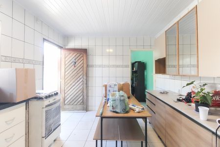 Casa para alugar com 59m², 2 quartos e 2 vagas Casa para alugar com 59m², 2 quartos e 2 vagasCozinha