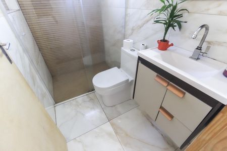 Banheiro de casa à venda com 2 quartos, 59m² em Jardim Lajeado, São Paulo