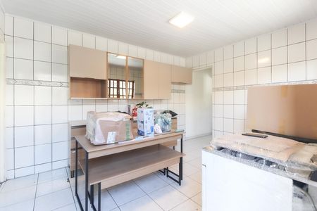 Casa para alugar com 59m², 2 quartos e 2 vagas Casa para alugar com 59m², 2 quartos e 2 vagasCozinha