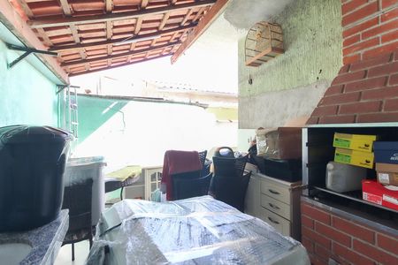 Casa para alugar com 59m², 2 quartos e 2 vagas Casa para alugar com 59m², 2 quartos e 2 vagasÁrea de Serviço