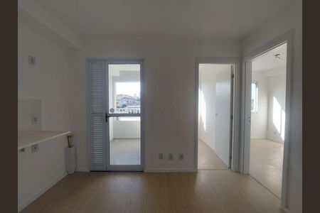 Sala de apartamento para alugar com 2 quartos, 28m² em Campo Grande, São Paulo