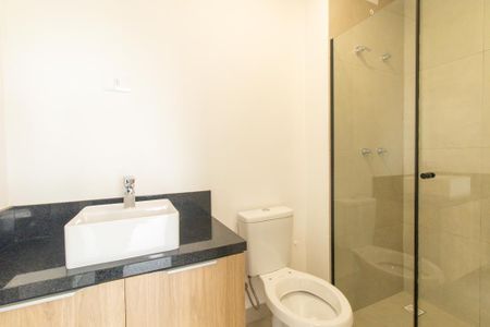 Apartamento para alugar com 34m², 1 quarto e sem vagaBanheiro da Suíte