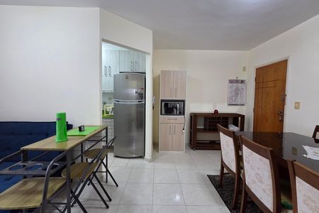 Sala de apartamento para alugar com 2 quartos, 87m² em Vila Caiçara, Praia Grande