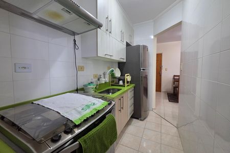 Cozinha de apartamento para alugar com 2 quartos, 87m² em Vila Caiçara, Praia Grande
