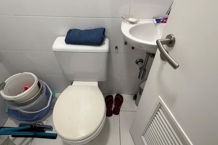 Apartamento para alugar com 148m², 3 quartos e 2 vagasBanheiro de serviço