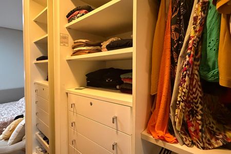 Apartamento para alugar com 148m², 3 quartos e 2 vagasCloset da Suíte 2