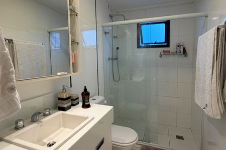 Apartamento para alugar com 148m², 3 quartos e 2 vagasBanheiro da Suíte 1
