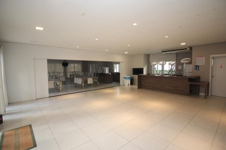 Apartamento para alugar com 57m², 2 quartos e 1 vaga Apartamento para alugar com 57m², 2 quartos e 1 vagaÁrea comum - Salão de festas