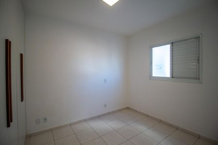 Apartamento para alugar com 55m², 2 quartos e 1 vagaQuarto 1